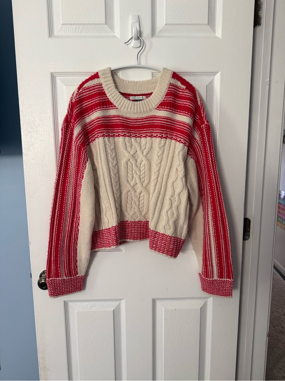 AE Snow Stopper Sweater - Size M